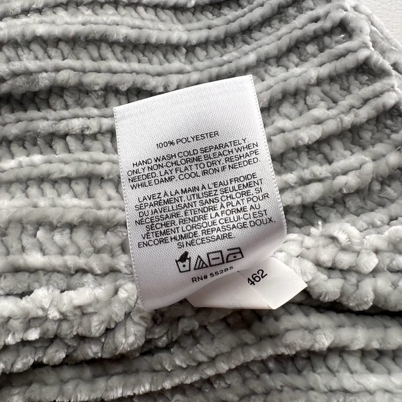 Express Chenille Bell Sleeve Sweater size Medium Mint Green Chunky Knit Soft - Picture 10 of 11